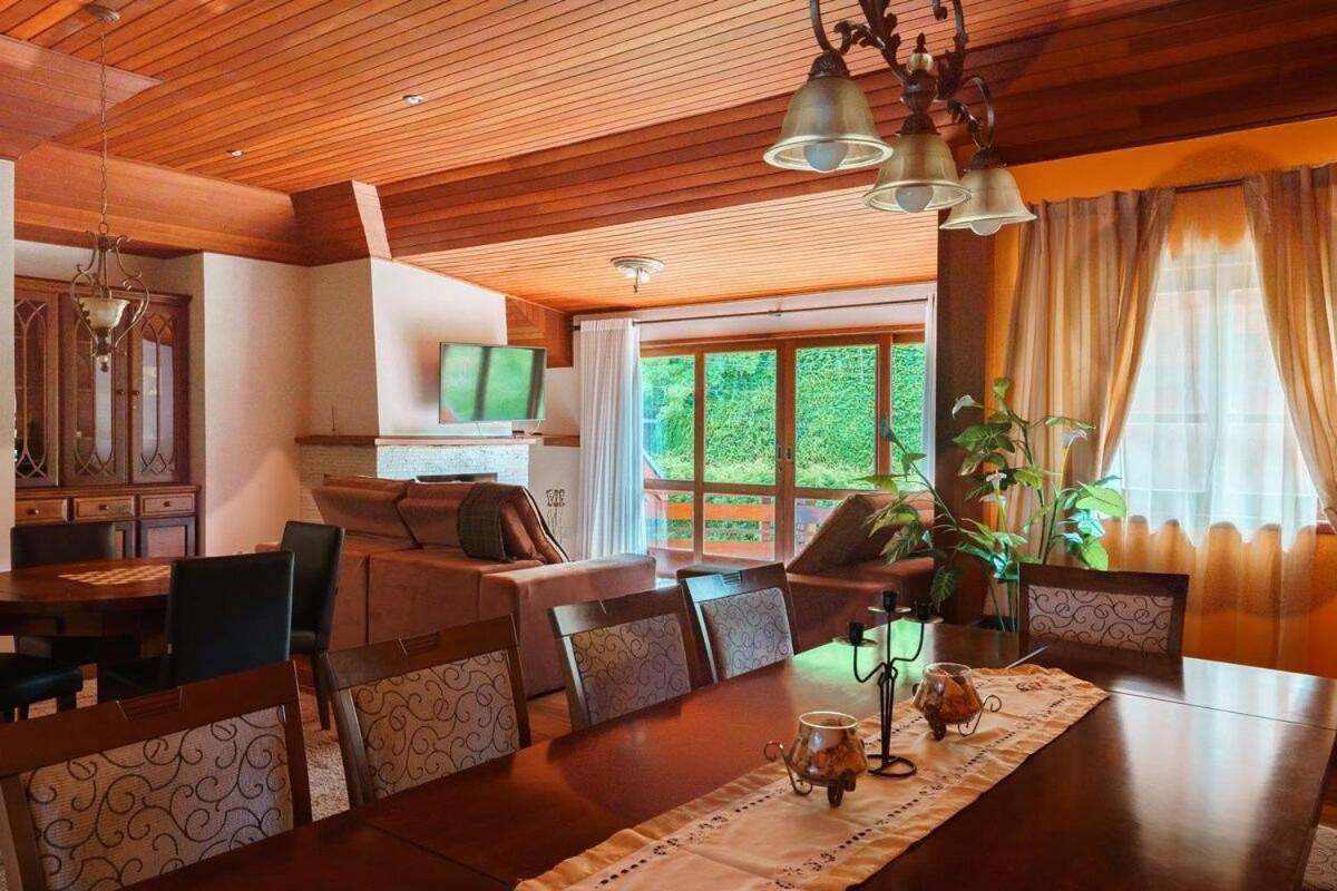 Apartamento Classico E Aconchegante No Capivari Com Lareira *